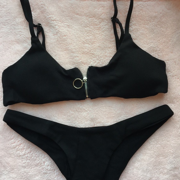 'Vela' Bikini Set - Picture 3 of 4